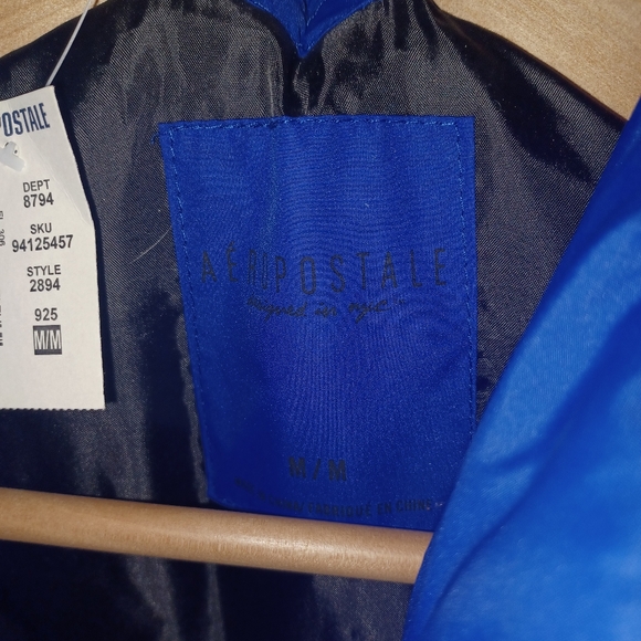 Women's Vest - Picture 4 of 4